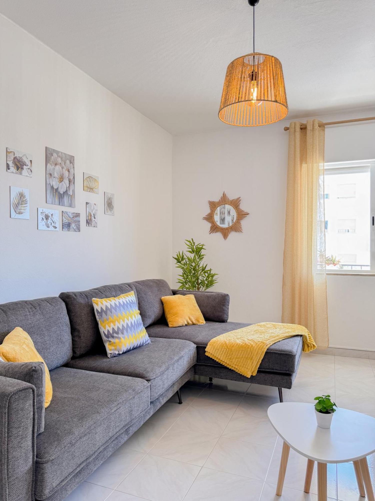 Urban Retreat With Easy Beach Access #1892 ลากอส ภายนอก รูปภาพ